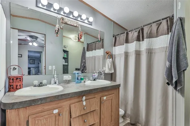 $885,000 | 406 21000 Road, Unit A, Cherryvale, KS 67335