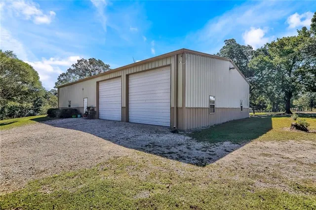 $885,000 | 406 21000 Road, Unit A, Cherryvale, KS 67335