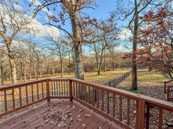 $670,000 | 406 21000 Road, Cherryvale, KS 67335