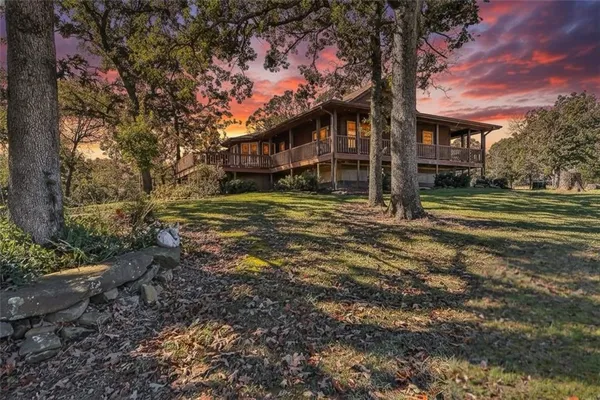 $670,000 | 406 21000 Road, Cherryvale, KS 67335