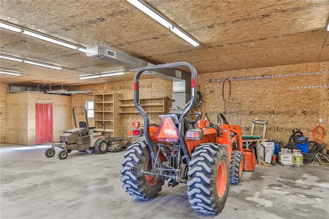 $885,000 | 406 21000 Road, Unit A, Cherryvale, KS 67335