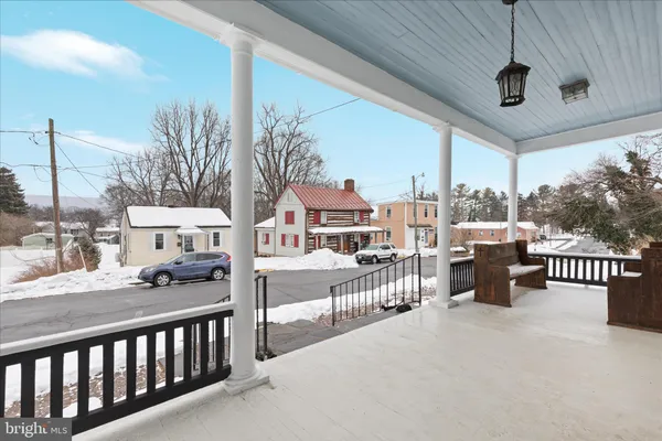 $550,000 | 316 South Muhlenberg Street, Woodstock, VA 22664