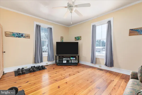 $550,000 | 316 South Muhlenberg Street, Woodstock, VA 22664