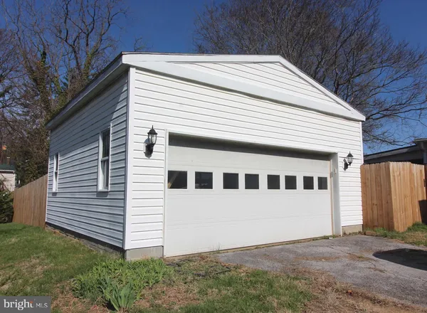 $550,000 | 316 South Muhlenberg Street, Woodstock, VA 22664