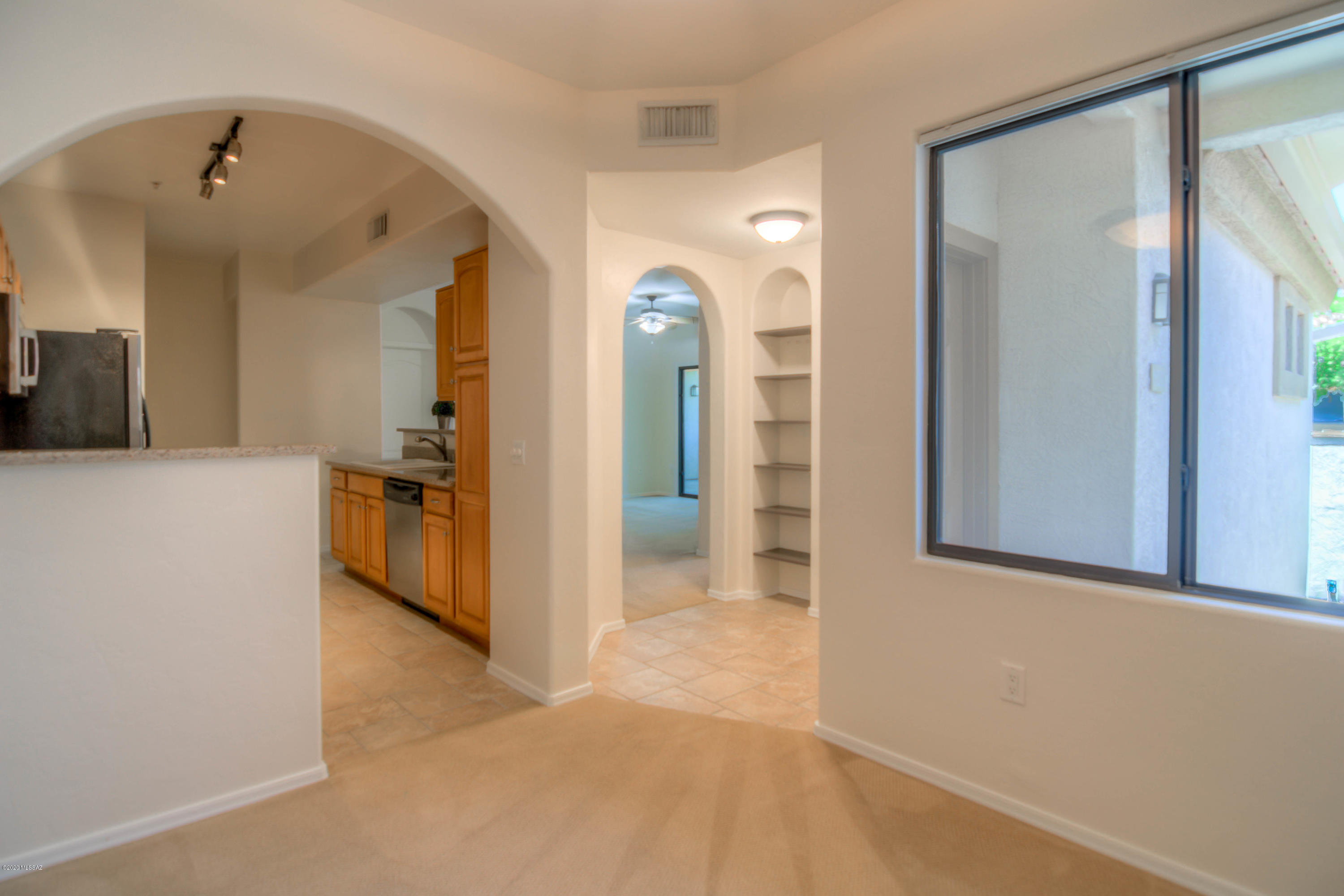2550 East River Road, Unit 18202 Tucson, AZ 85718 - Photo 18 of 35