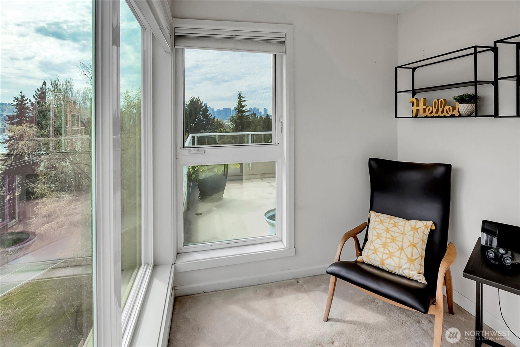 3300 Meridian Avenue North, Unit 409 Seattle, WA 98103 - Photo 9 of 38