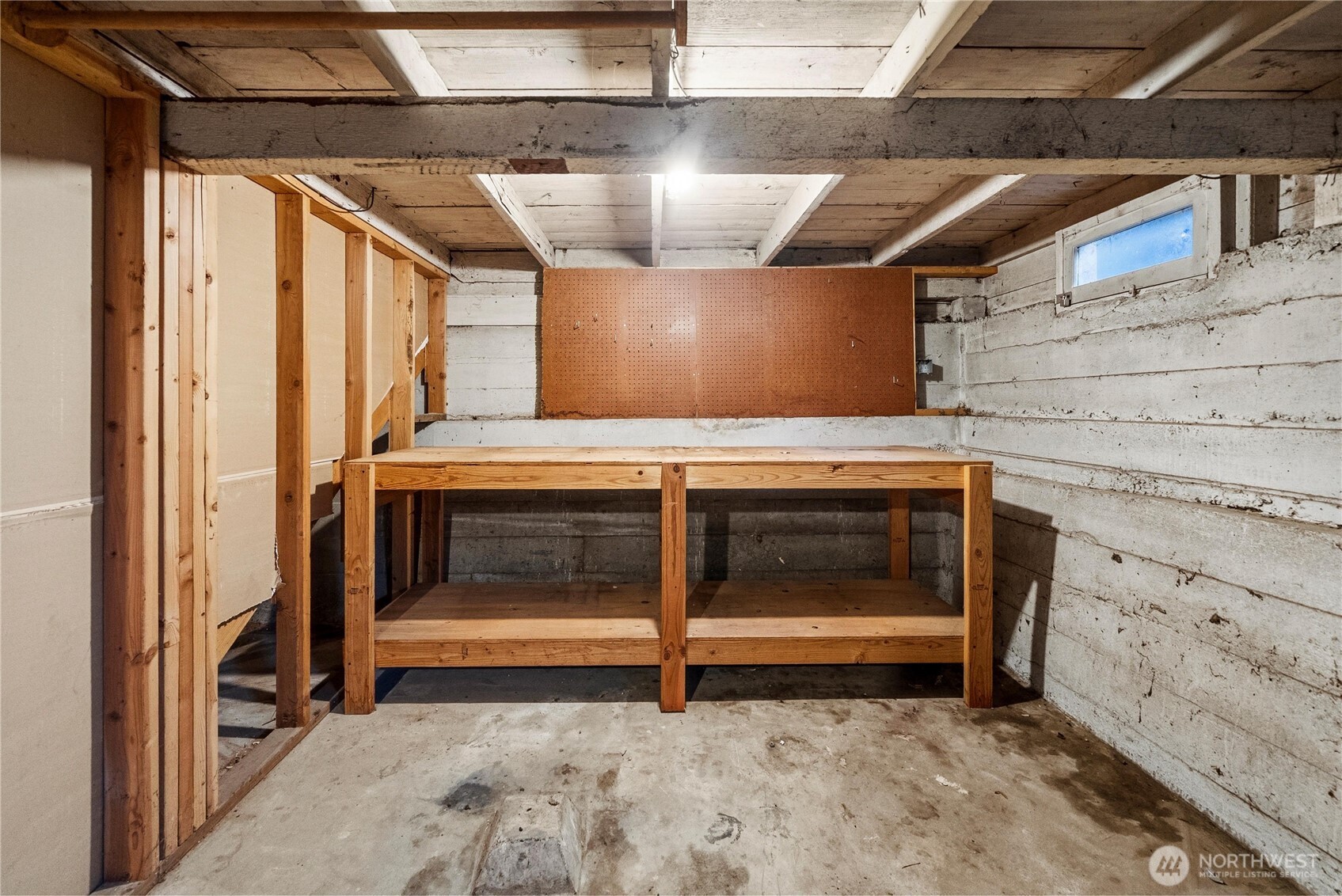 1230 South Donovan Street Seattle, WA 98108 - Photo 27 of 34 a view of room with an empty room