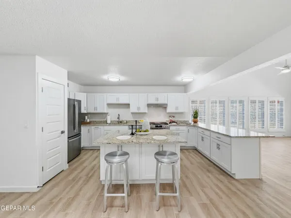 $435,000 | 670 Bluff Canyon Circle, El Paso, TX 79912