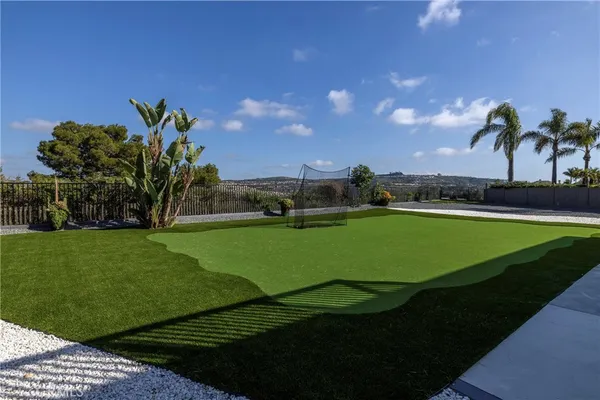 $3,295,000 | 2000 Corte Cardelina, San Clemente, CA 92673