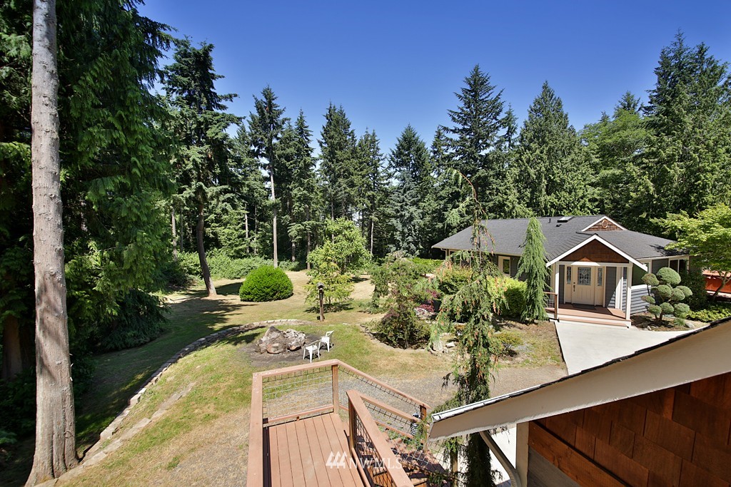 6210 Windfall Road Clinton, WA 98236 - Photo 18 of 25 Gallery Image 18