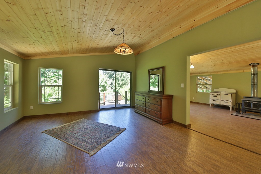 6210 Windfall Road Clinton, WA 98236 - Photo 22 of 25 Gallery Image 22