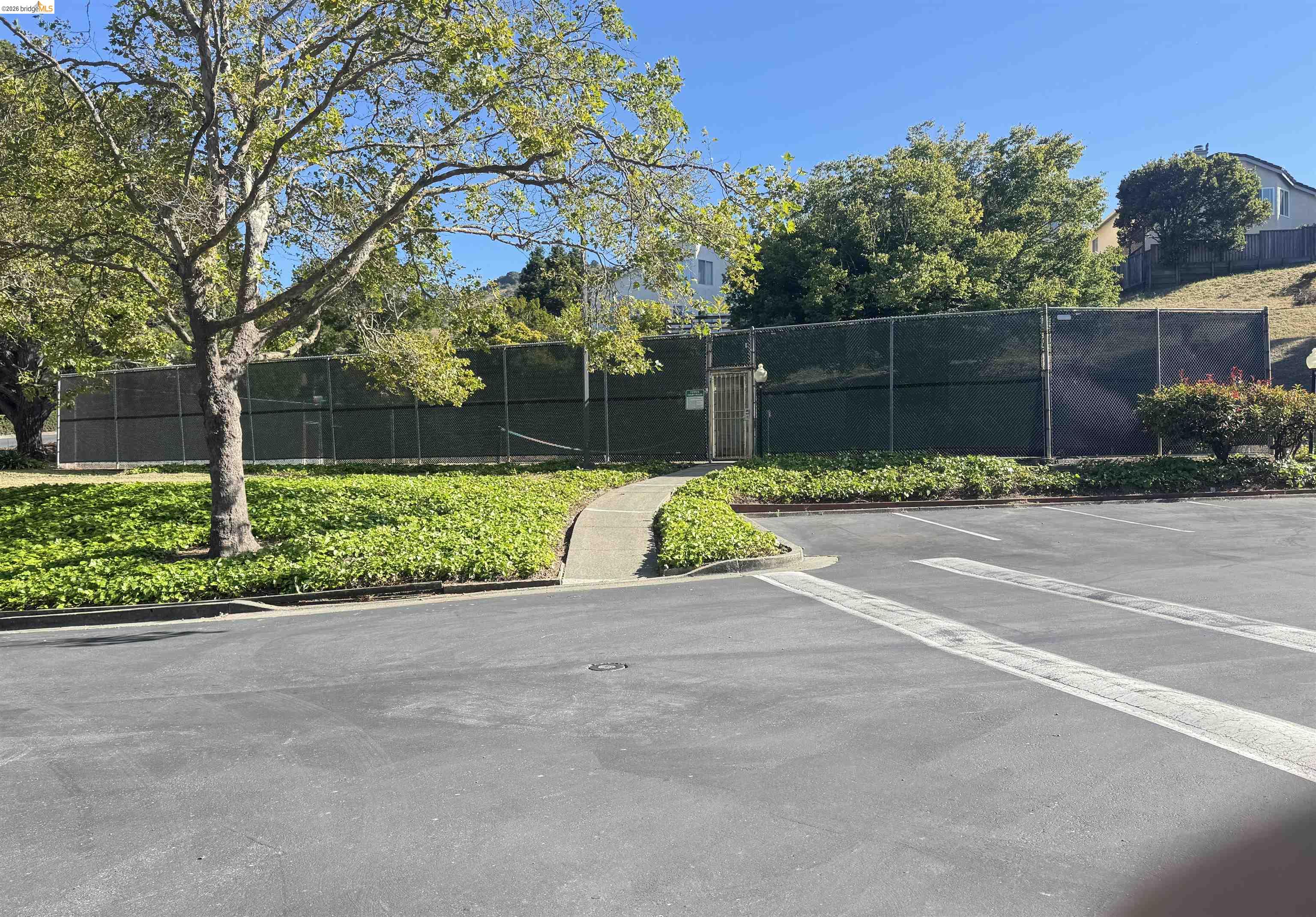 5317 Ridgeview Circle, Unit 6 El Sobrante, CA 94803 - Photo 12 of 15