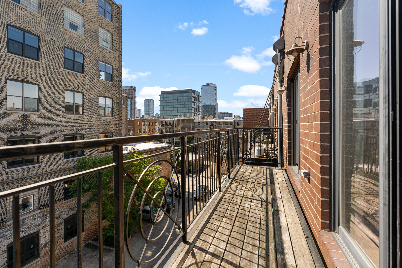 529 North Racine Avenue, Unit 3 Chicago, IL 60642 - Photo 21 of 22