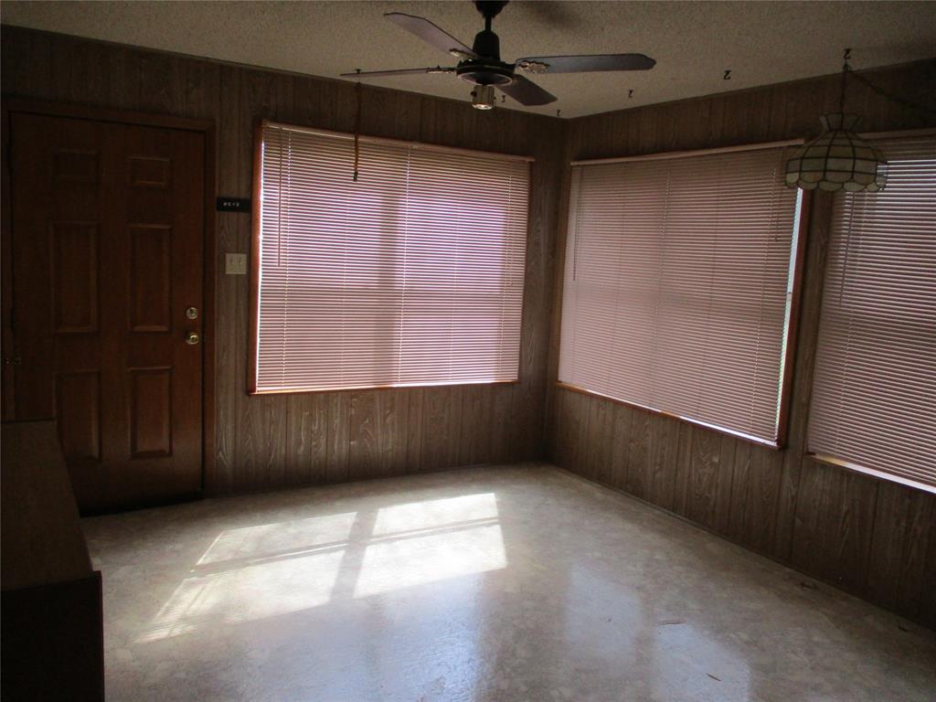 310 County Road 1495 Emory, TX 75440 - Photo 18 of 24 a view of entryway