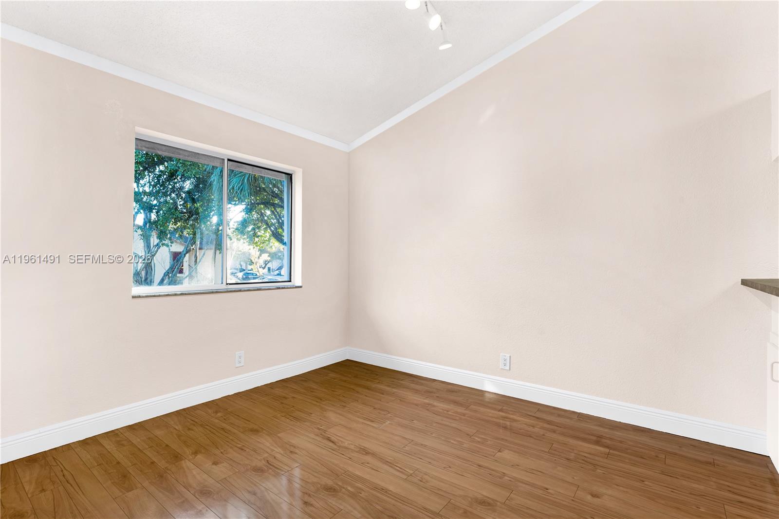 13864 Southwest 93rd Lane, Unit 13864 Miami, FL 33186 - Photo 13 of 37