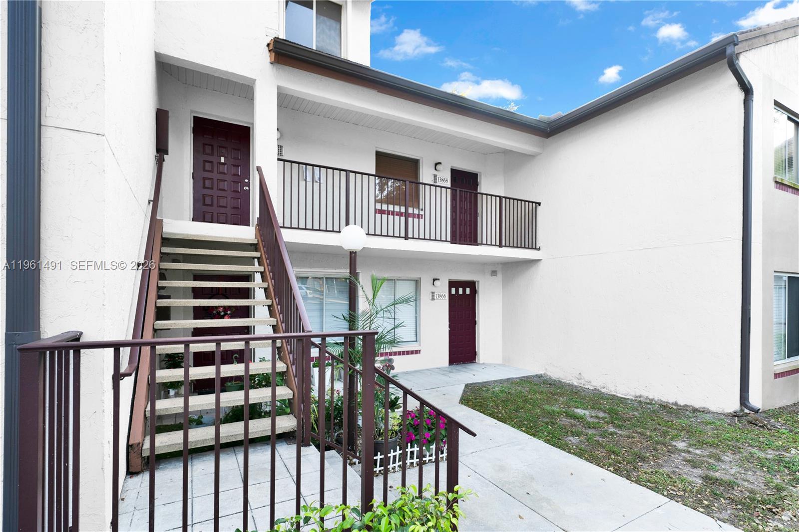 13864 Southwest 93rd Lane, Unit 13864 Miami, FL 33186 - Photo 31 of 37