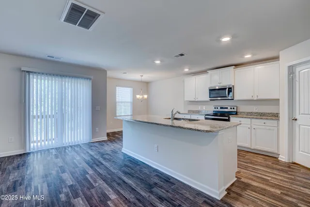 $2,900 | 640 Poppleton Drive, Hampstead, NC 28443