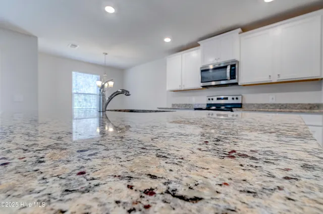 $2,900 | 640 Poppleton Drive, Hampstead, NC 28443