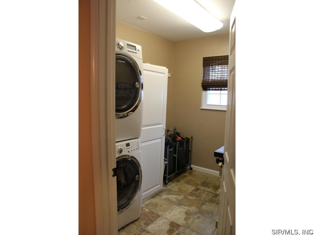1234 Ruppel Lane O'Fallon, IL 62269 - Photo 8 of 30 Gallery Image 8
