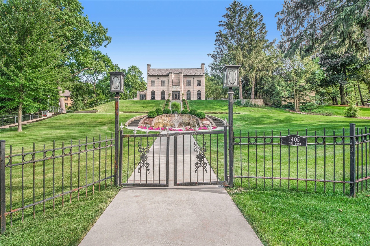 1405 Long Road Kalamazoo, MI 49008 - Photo 47 of 49