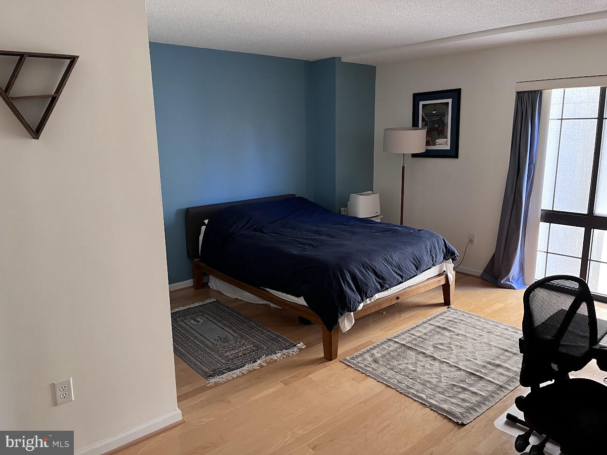 7923 Eastern Avenue Northwest, Unit 402 Silver Spring, MD 20910 - Photo 8 of 11