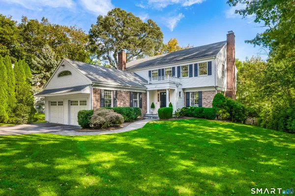 $2,900,000 | 27 Point O Woods Road South, Darien, CT 06820