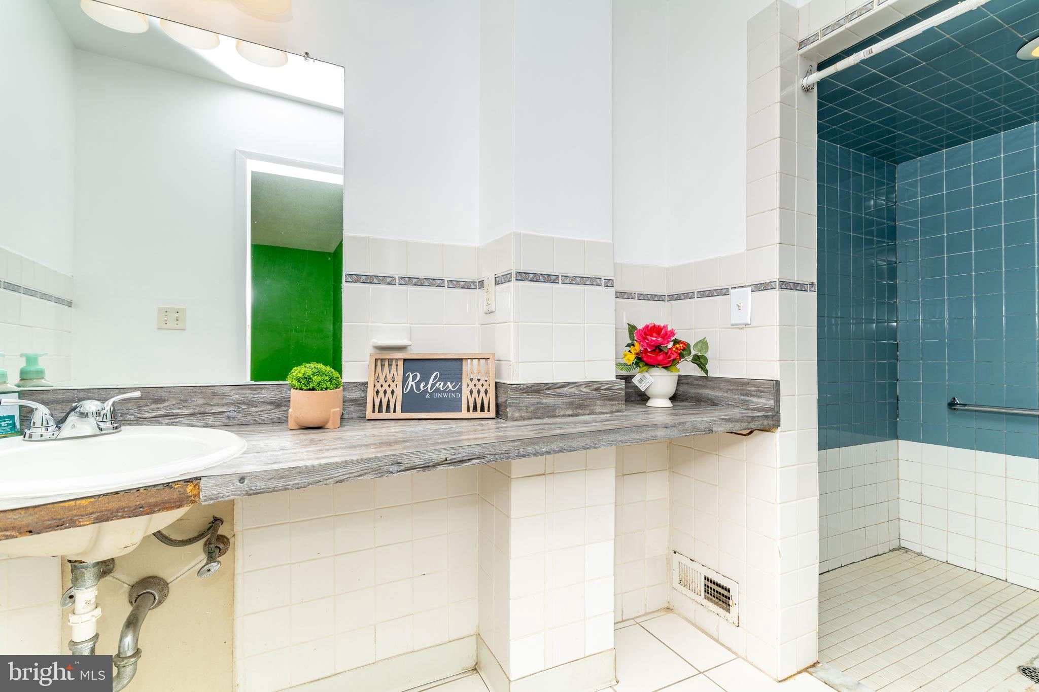 1409 Timber Creek Road Clementon, NJ 08021 - Photo 35 of 37