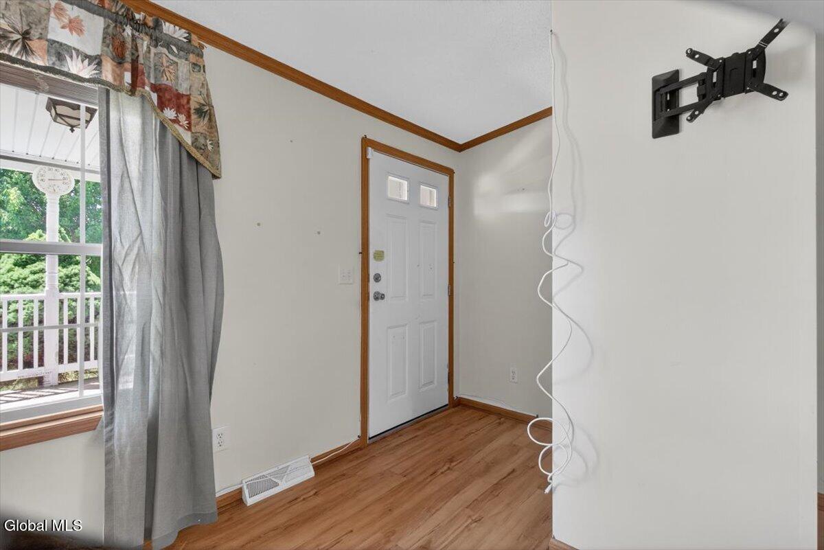 354 Hughes Road Glen, NY 12010 - Photo 7 of 57 01-DSC04118