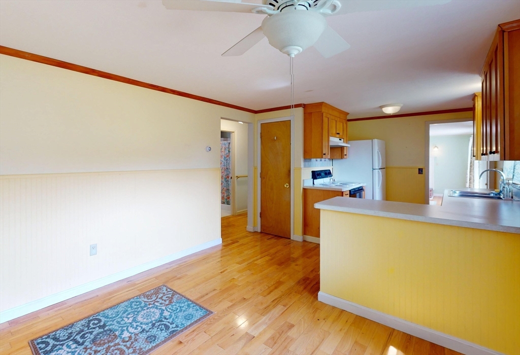 63 Adams Road Williamsburg, MA 01039 - Photo 6 of 34