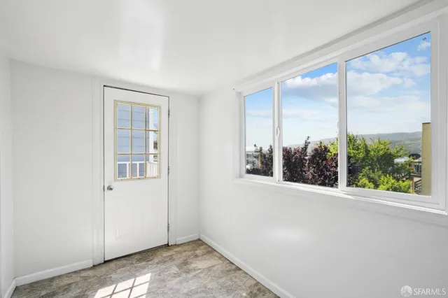 $1,098,000 | 291 Raymond Avenue, San Francisco, CA 94134
