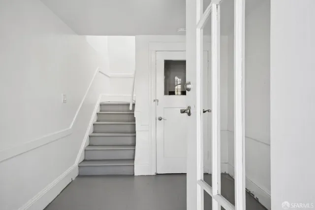 $1,098,000 | 291 Raymond Avenue, San Francisco, CA 94134