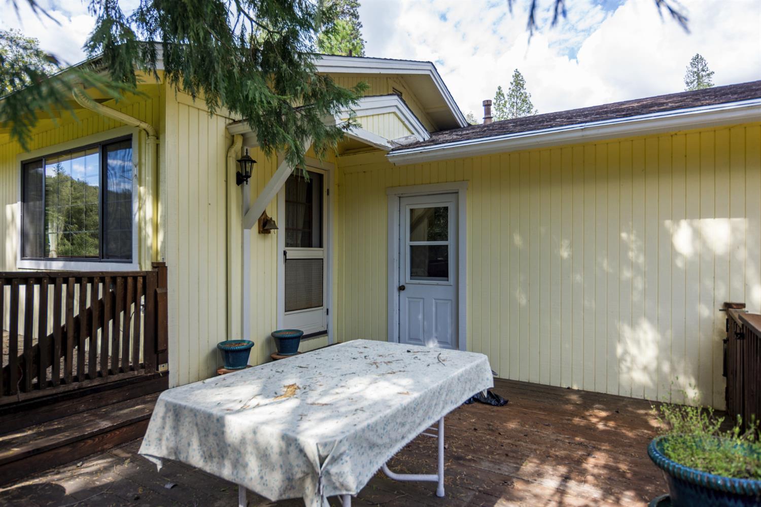 2311 Harris Road Mariposa, CA 95338 - Photo 17 of 33 Gallery Image 17