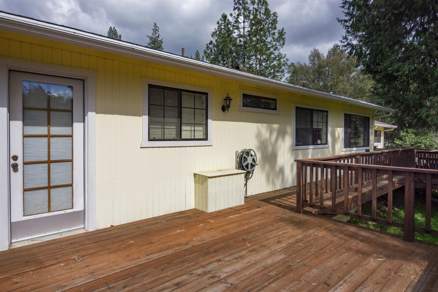 2311 Harris Road Mariposa, CA 95338 - Photo 20 of 33 Gallery Image 20
