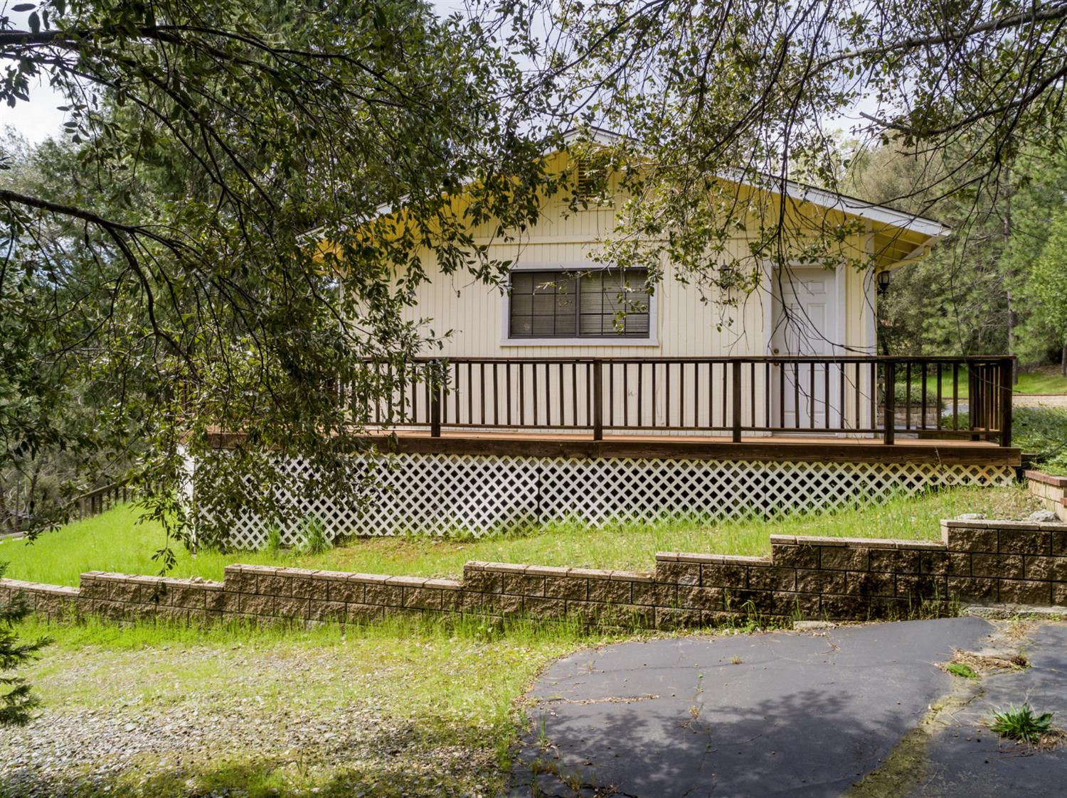 2311 Harris Road Mariposa, CA 95338 - Photo 28 of 33 Gallery Image 28