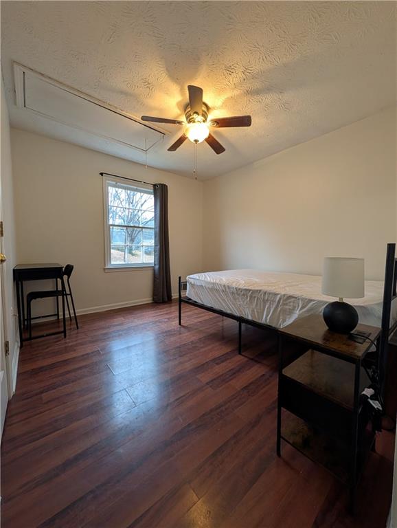 355 Shannon Way Lawrenceville, GA 30044 - Photo 16 of 42 a living room with furniture and a window