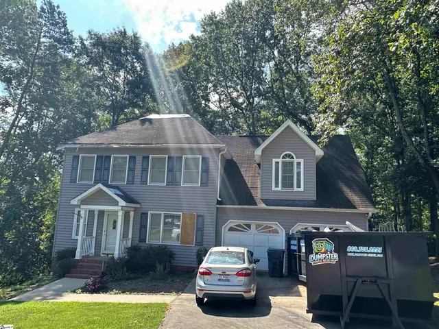 $239,900 | 106 Claremont Court, Easley, SC 29642