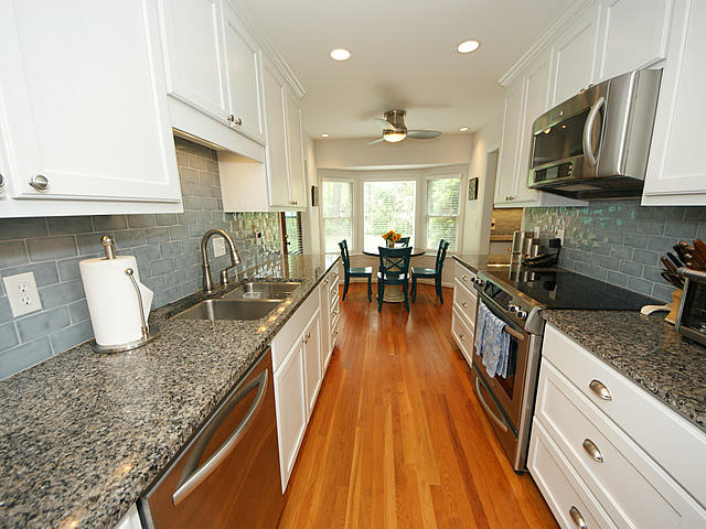 778 Chatter Road Mount Pleasant, SC 29464 - Photo 9 of 33 Renovated kitchen
