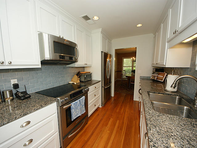 778 Chatter Road Mount Pleasant, SC 29464 - Photo 10 of 33 All stainless steel appliances