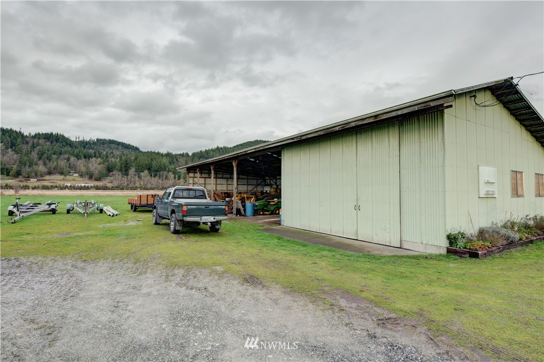 20913 Kelleher Road Burlington, WA 98233 - Photo 4 of 40 Gallery Image 4