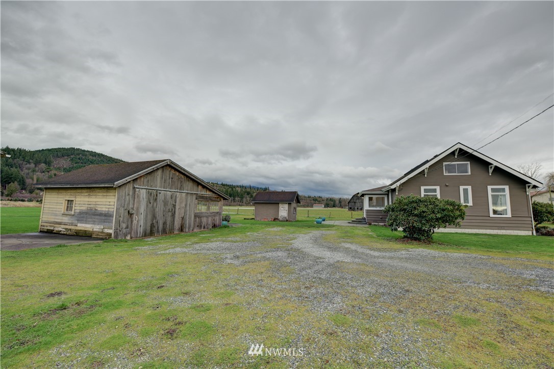 20913 Kelleher Road Burlington, WA 98233 - Photo 5 of 40 Gallery Image 5