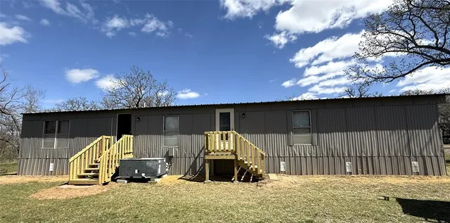 $1,000 | 1025 East Owings Street, Denison, TX 75021