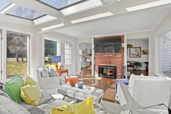 $8,785 | 339 Round Hill Road, Greenwich, CT 06831