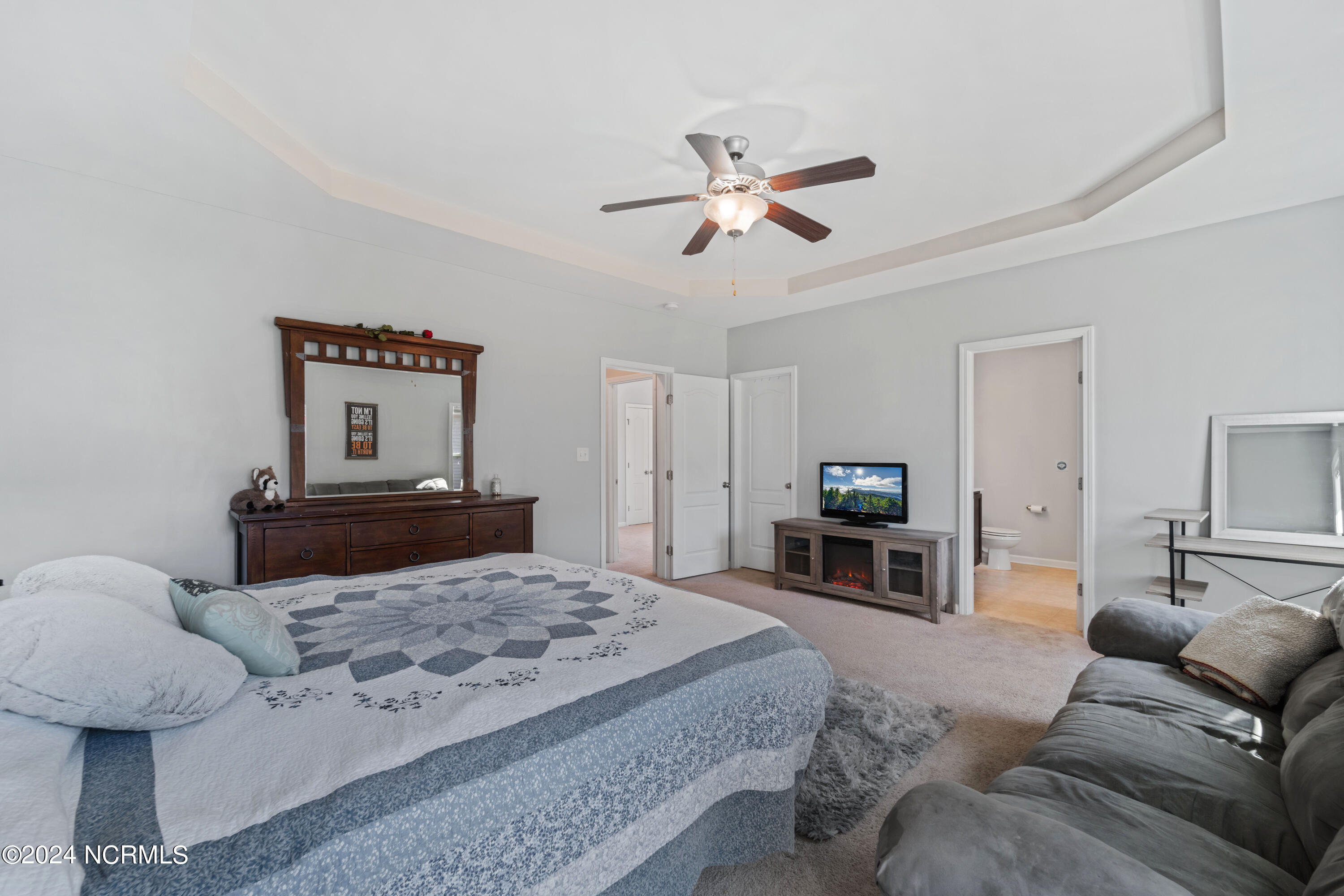 809 Lavender Court Hubert, NC 28539 - Photo 13 of 21 Primary Bedroom