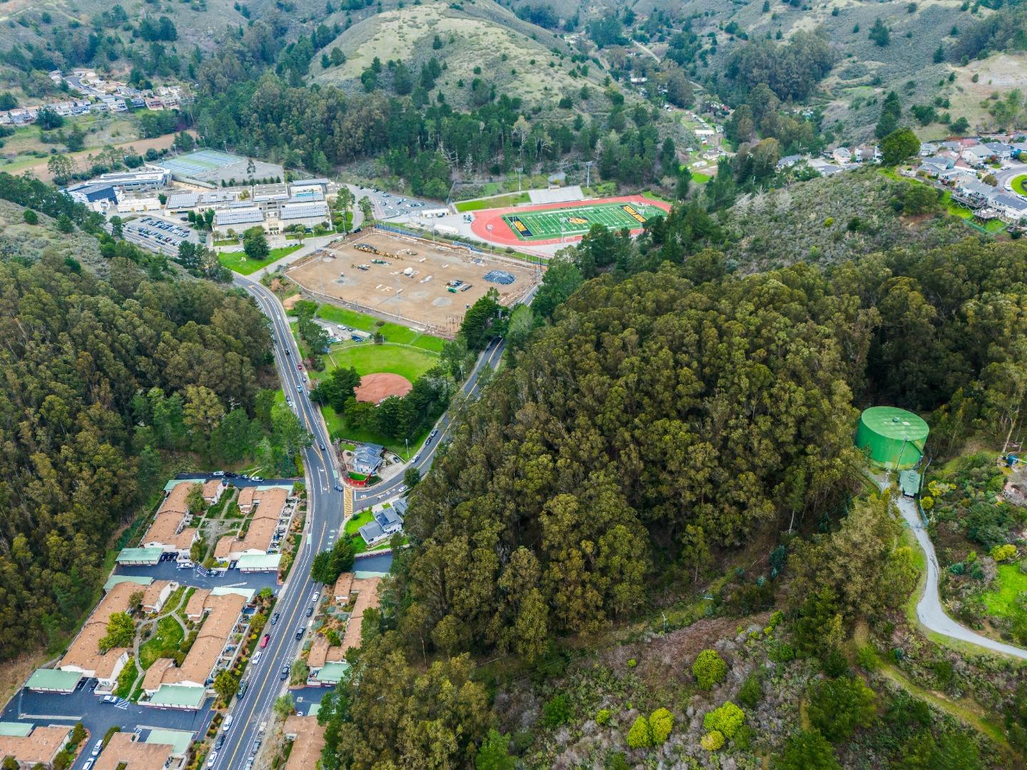 0 Everglades Drive Pacifica, CA 94044 - Photo 24 of 29 an aerial view of residential houses with outdoor space