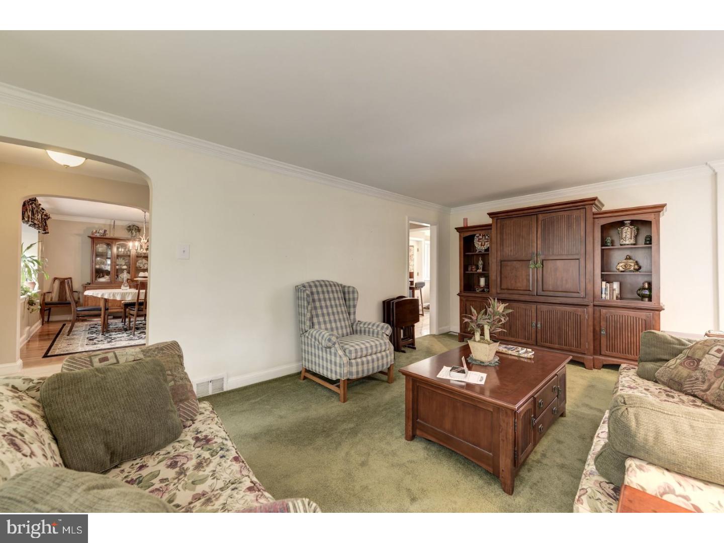 1730 Tyson Road Havertown, PA 19083 - Photo 7 of 25 Living Room