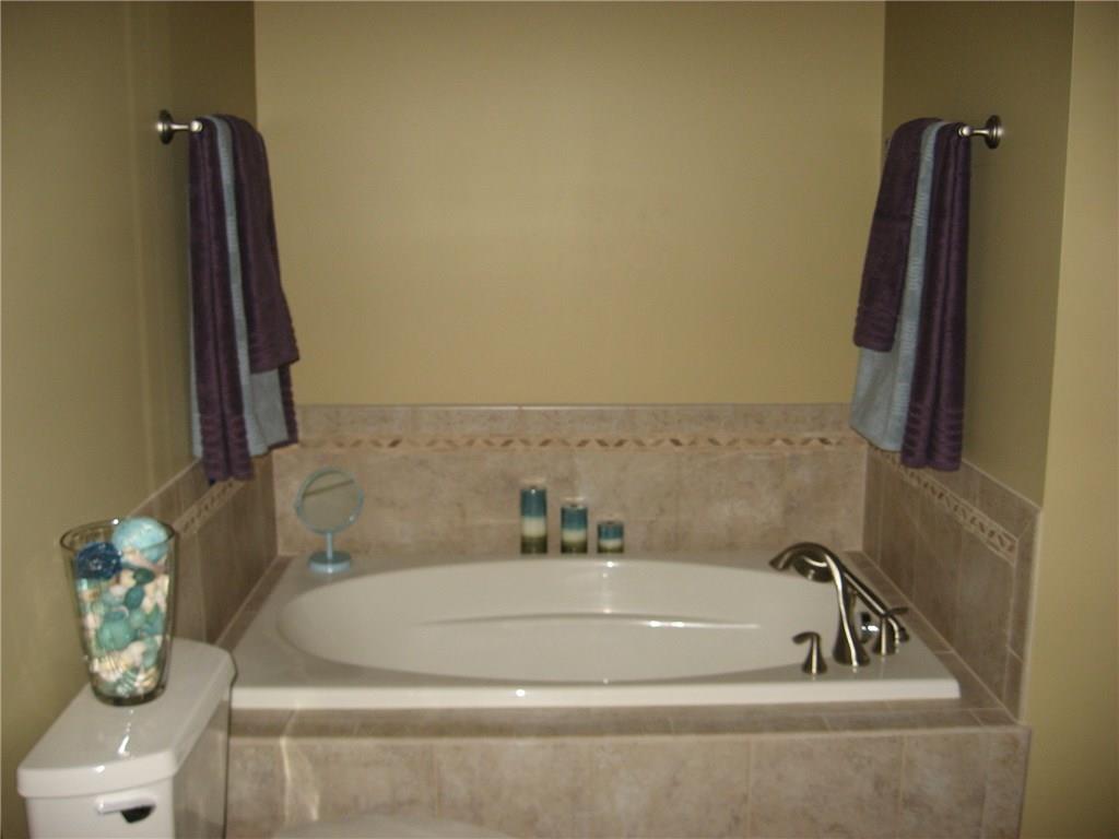 7 Sugar Run Road Eighty Four, PA 15330 - Photo 11 of 25 Master Bath beautiful tiled tub.