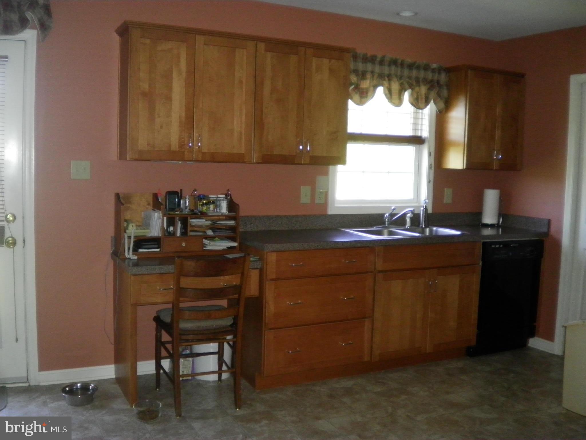 2644 Rohrersville Road Rohrersville, MD 21779 - Photo 9 of 30 Kitchen