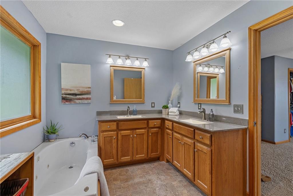 1533 North 700 Road Baldwin City, KS 66006 - Photo 22 of 37