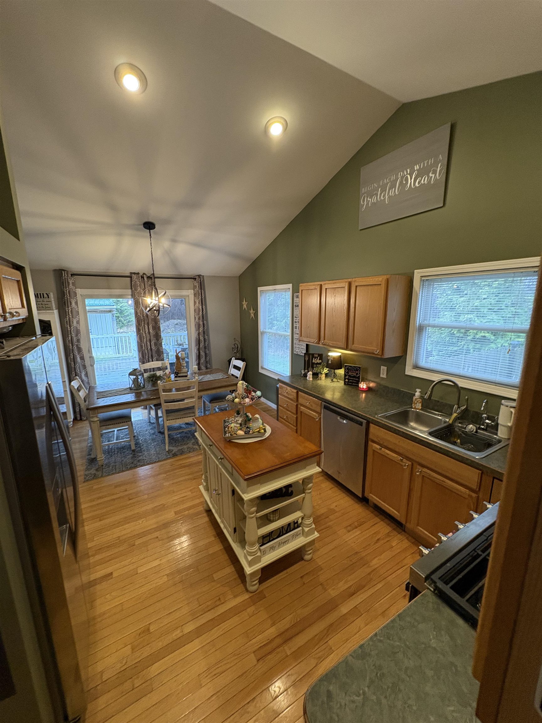 5311 Reid Road Swartz Creek, MI 48473 - Photo 16 of 45 50170283-77639d2d-60af-4921-8357-81b2929b4ba6.JPG