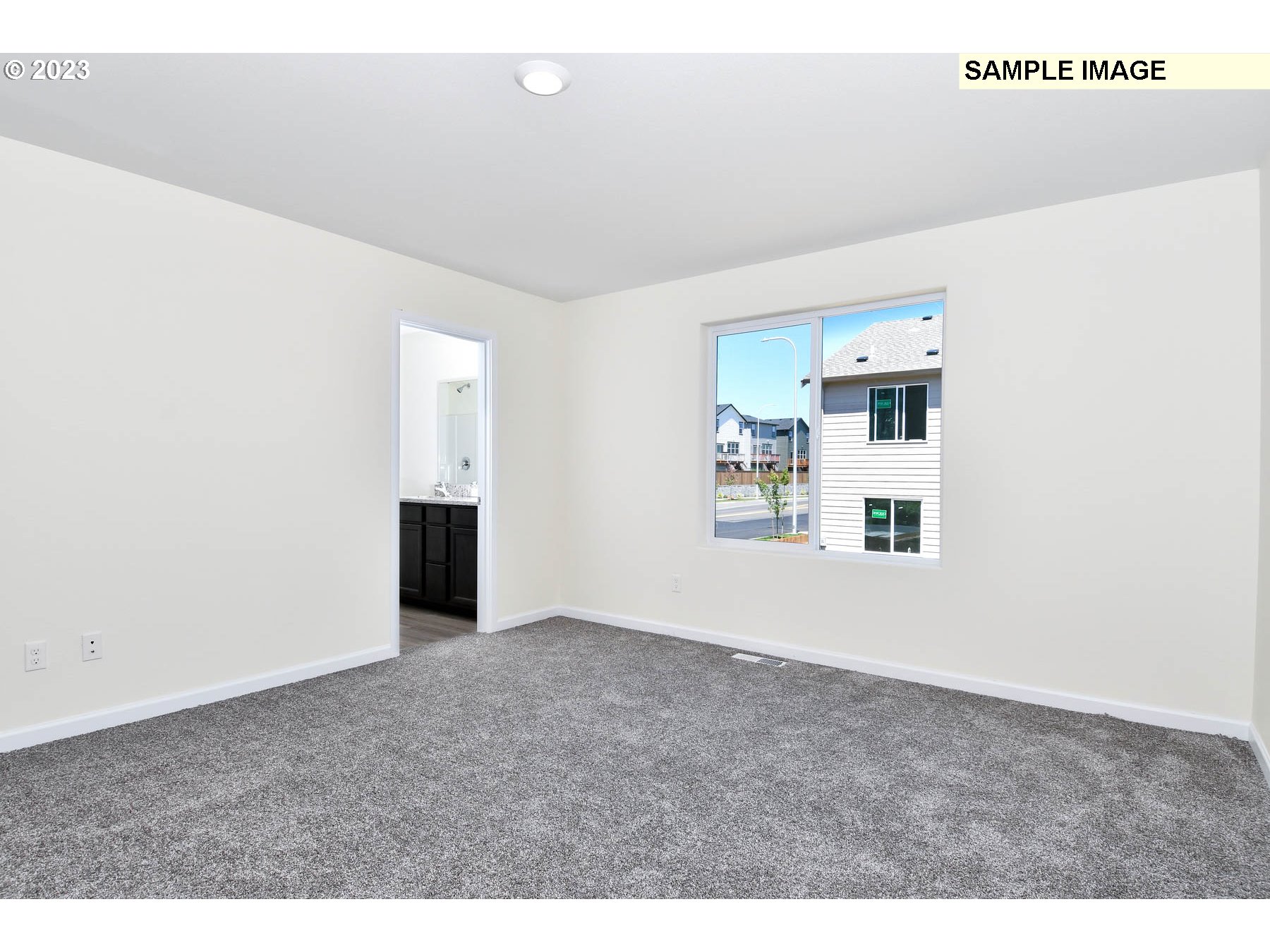 4236 Southwest Royal Avenue Gresham, OR 97080 - Photo 11 of 18